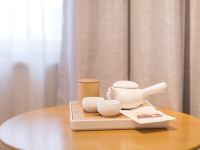 全季酒店(上海新国际博览中心陈春路店) - 高级大床房