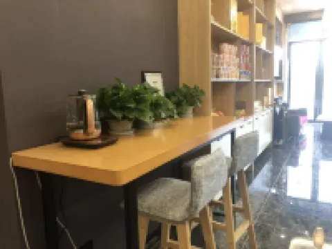 Huashu Ximan Hotel  (Wucheng Debai Plaza) Hotels in Wucheng