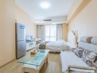 芳草园酒店公寓(南京京隆国际店) - 舒适高级大床房