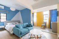 Left Bank Time Apartment