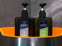 璞素酒店(随州白云湖教育局店) - 梦百合行政套房