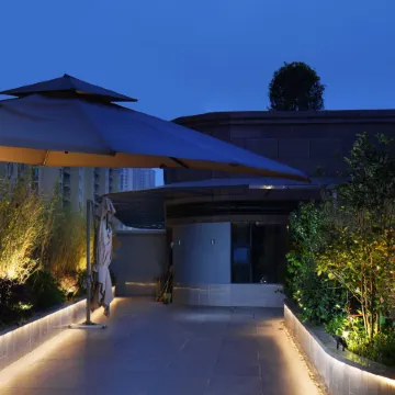 Style S Hotel (Linshui Hongfan Plaza Bus Terminal)