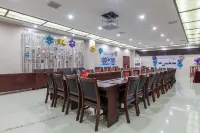 Mount Mufu Shanghe Inn (Chongyang Eurya Honey Town) Hotels in Chongyang