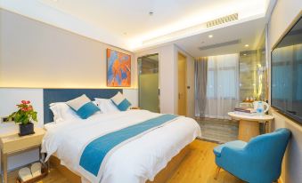 Yadu Light Luxury Hotel (Shanghai Jing'an Temple Changshou Road Subway Station)