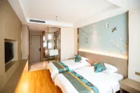Golden Island Business Hotel Hotels near Mingdaichengqiang Ruins