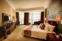 Golden Lusheng International Hotel Отели рядом с достопримечательностью «Площадь народного общения в Тунг-Ма»