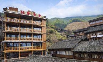 Floral·Longsheng Longji Yunshu Hotel