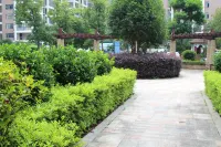 Hollyear Hotel