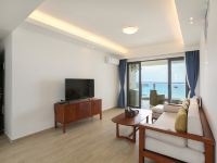 阳江贝尔高林酒店公寓 - 家庭海滨正面海景亲子两房一厅