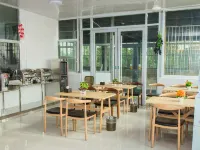 Shell Hotel (Fei County Shangye Town Mengshan Scenic Area) Hotels in Fei County