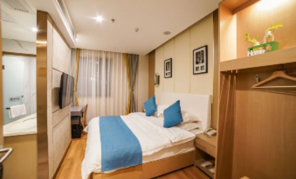 Dazhou Comfort Li Hotel (Central Plaza Dasi Middle School)