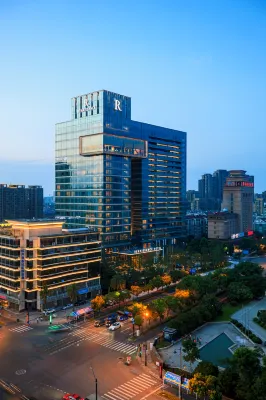 Renaissance northeast hotel Hotels near Hangzhou Linping District Sports Center