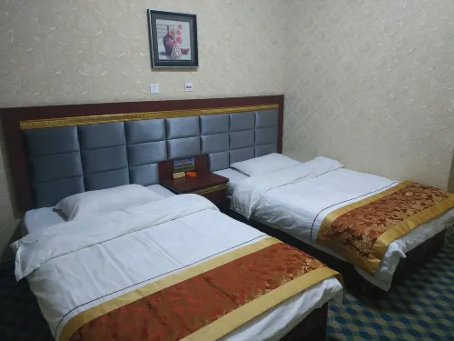 โรงแรมเพลโต เอาสปิเชียสไซน์ เทียนซู