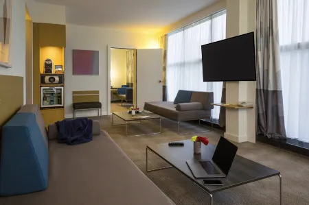 Novotel Genève Centre Отели рядом с достопримечательностью «Музей Patek Philippe»