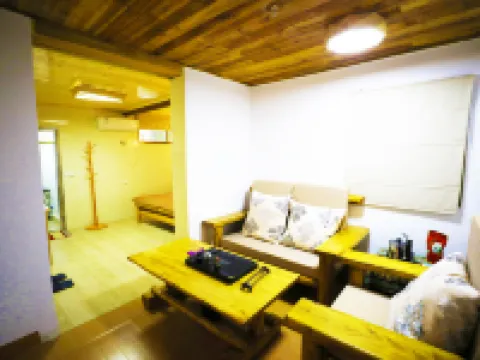 Tianluokeng No.1 Guesthouse Hotels in Nanjing