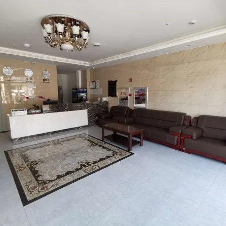Zihao Hotel (Hunchun Yifen)