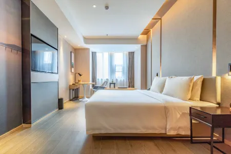 Wuhan Ocean World Tazihu Metro Station Atour Hotel