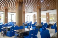 Days Hotel Hainan Baoting