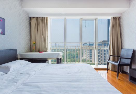 Beijing Glory International Service Apartment (Xi'erqi Metro Station) - Housity