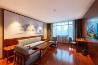 Gaode Yue Hotel (Qingyuan Sports Park Shunying Plaza) Hotels near Qingyuan Chimelong Resort