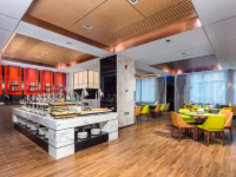 Hampton by Hilton Dalian Zhongshan Hotels in Dalian