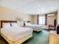 Baymont by Wyndham Deming Hotels in Deming