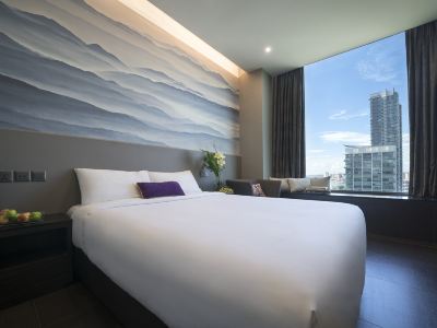 V Hotel Lavender