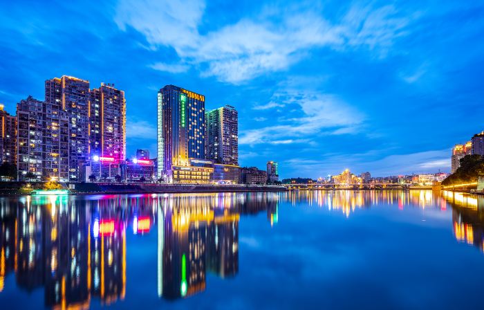 Holiday Inn NEIJIANG RIVERSIDE by IHG