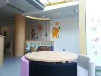 Lily's house
