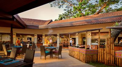 レストラン シャングリ・ラ ラサリアリゾート＆スパ コタキナバルの写真