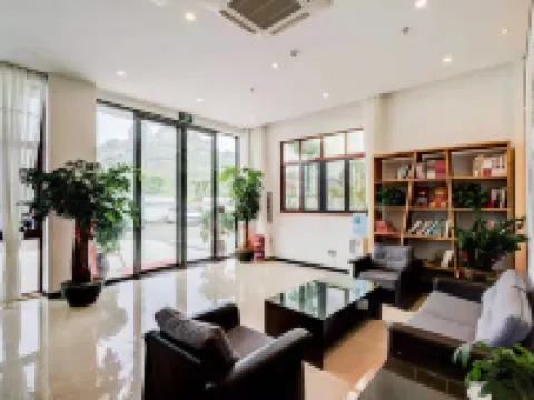 7 Days Premium (Liancheng Guanzhi Mountain) Hotels in Liancheng