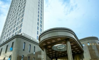 Lvbao Yinhe Hotel