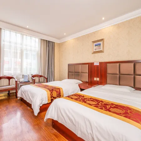 Huangling welcome business hotel