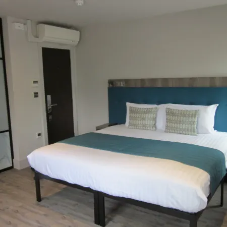 Euston Square Hotel Отели рядом с достопримечательностью «Площадь Гордон-сквер»