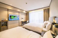 HanTing Hotel (Qingdao May Fourth Square Olympic Sailing Center) Hotels in Qingdao
