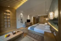 December Shanshe Inn