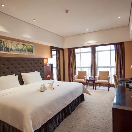 Jinlong Yufeng Hotel (Changde Huanlecheng High Speed Railway Station) Hotels in Changde
