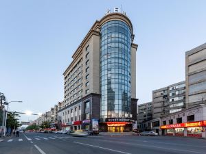 Holiday Jinxuan Hotel