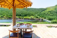 16 Degree Hotel Hotels in Fengning