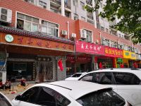 朗庭精品酒店(郑州东站店) - 酒店附近