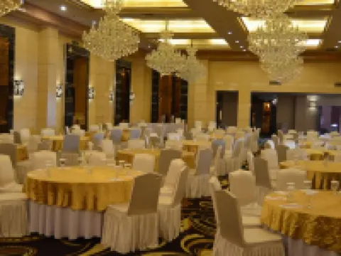 蘇丹王公會議中心酒店 索良酒店