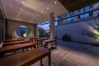Jingdezhen Taoju City Homestay (Renmin Square Yuyaochang Branch)