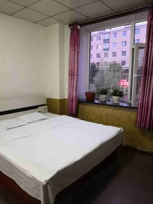 Jiaohe Fangpu Hotel Hotel di Jiaohe