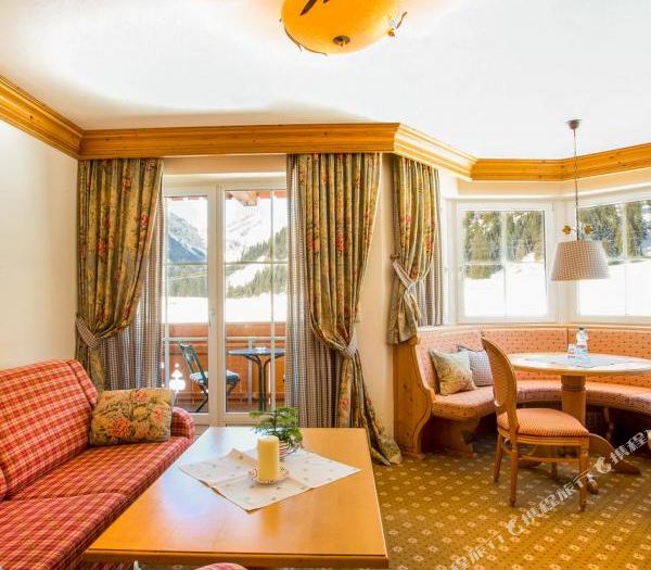 Hotel Bogner Hof-Tannheim Updated 2022 Room Price-Reviews & Deals | Trip.com