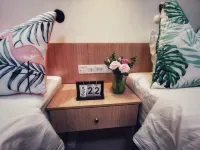 Yangshuo West Street Yanbang American Family Apartment (Yangshuo West Street Shop)