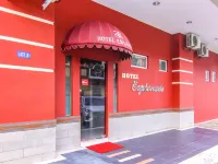 Super OYO 43930 Hotel Esplanade Hotels near Lankayan Island