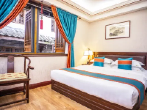 West Street Homestay (Dujiangyan Scenic Area South Bridge Branch) Hotels near Erwang Temple