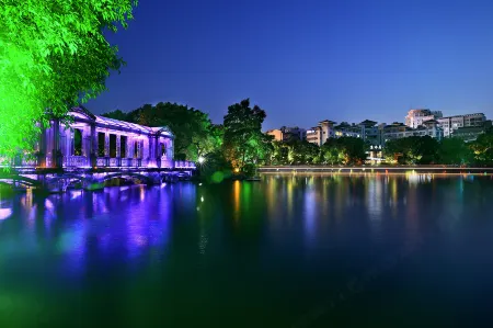 桂林逸池居酒店（兩江四湖中心廣場店）