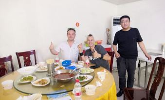 Yichang Zipeng Hotel