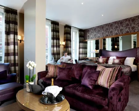 Macdonald Windsor Hotel Hotels in Windsor